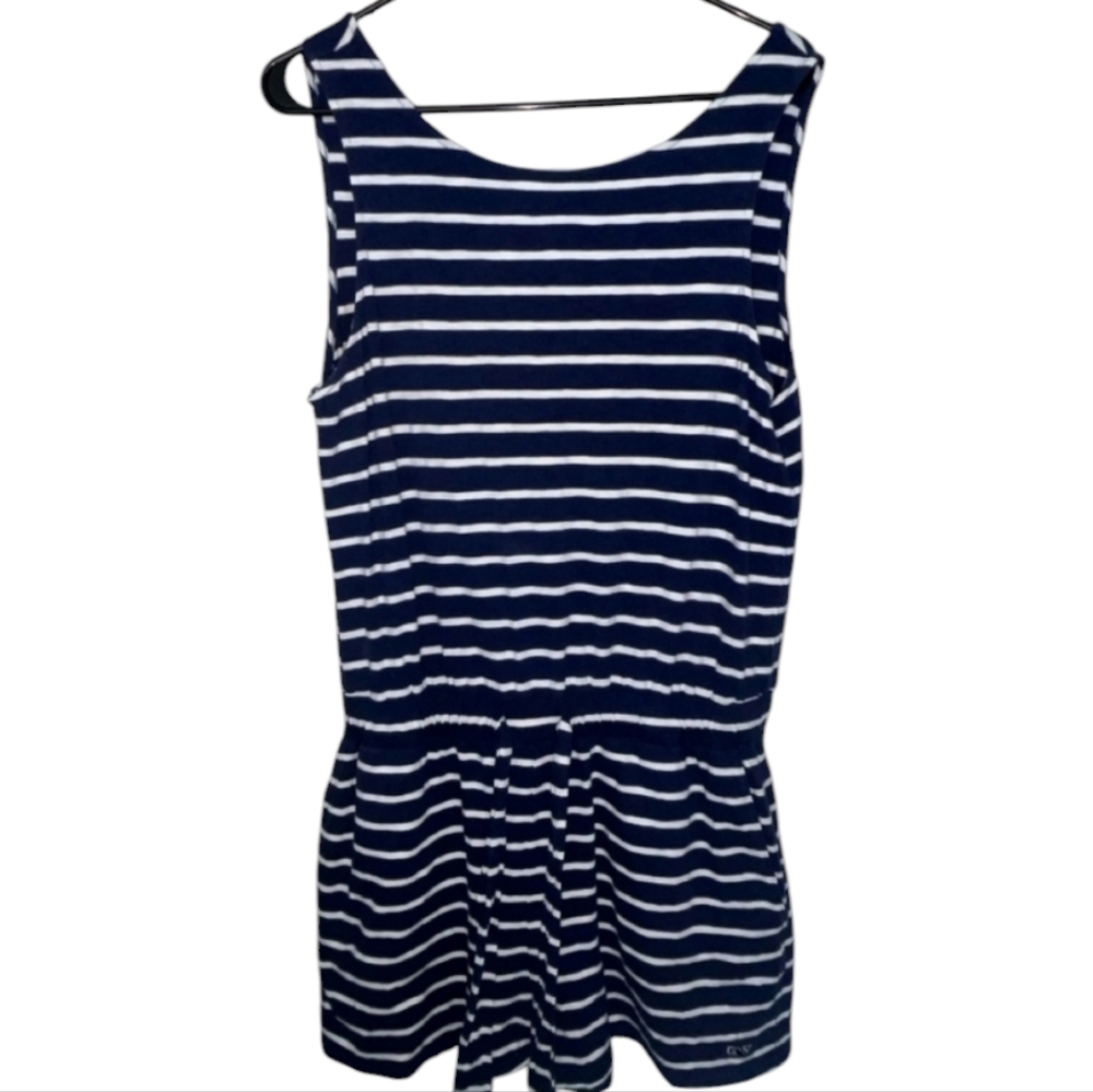 Vineyard Vines striped romper size medium